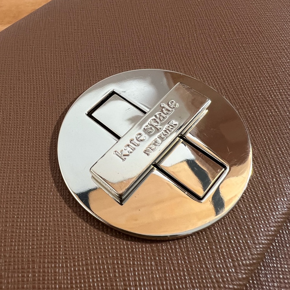 Kate Spade Tan Crossbody